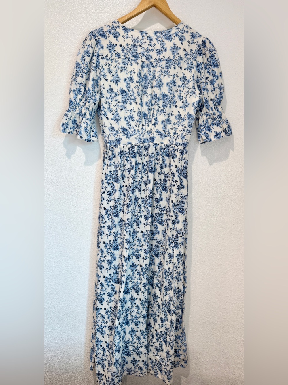 DISSH Blue Floral Button Up V Neck Maxi Dress Puff Sleeve Cottagecore Romantic 6 - Picture 6 of 8